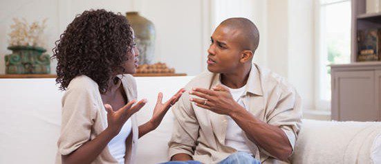 fighting couple fixes relationship